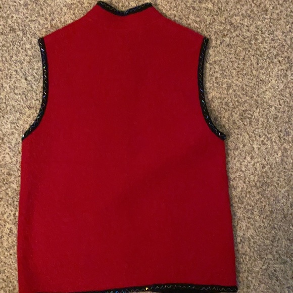 Lisa International boiled wool vest with beads - Picture 3 of 3
